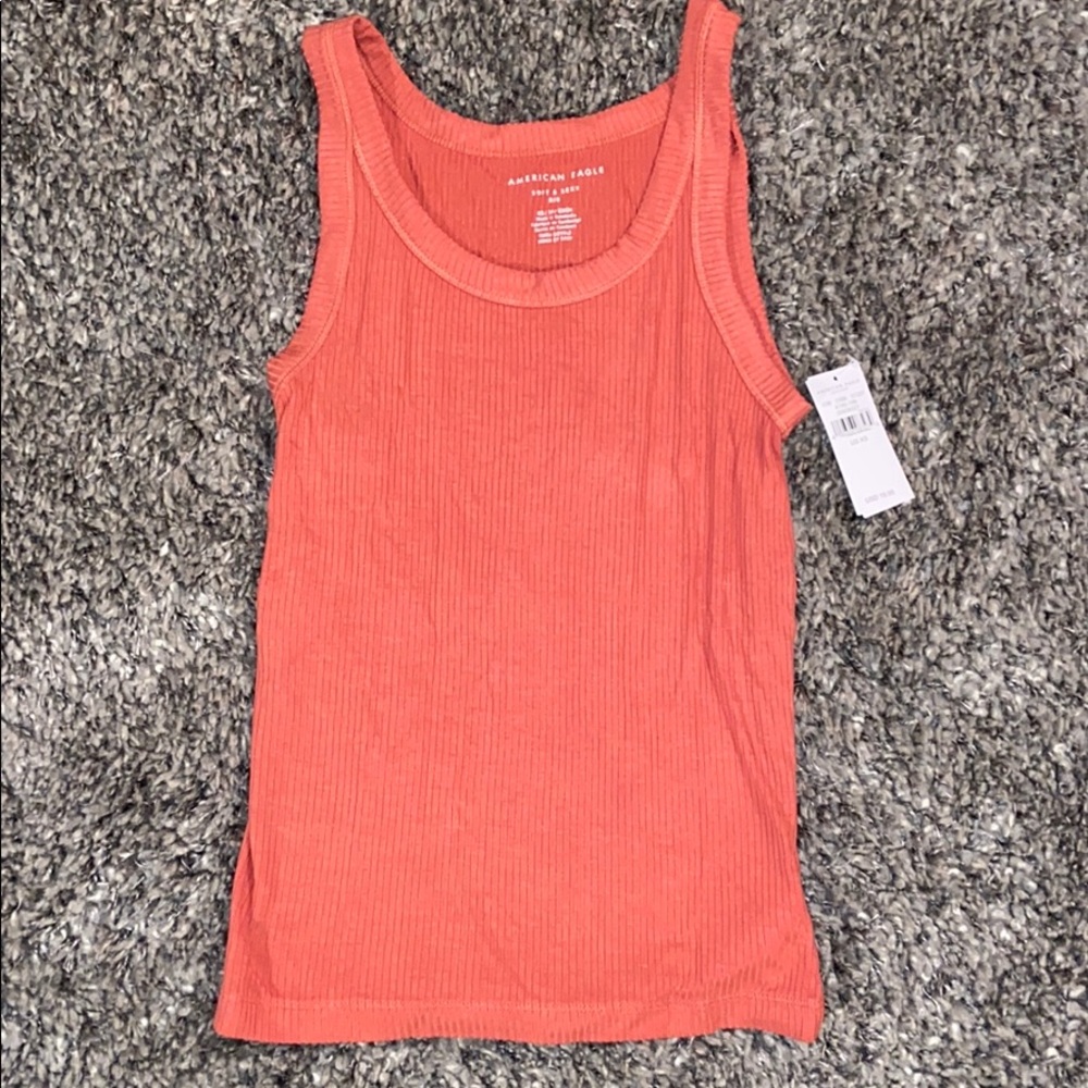 coral tank top
